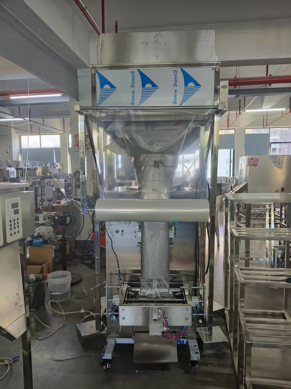 AYD Q-3000B dikey paketleme makinesi